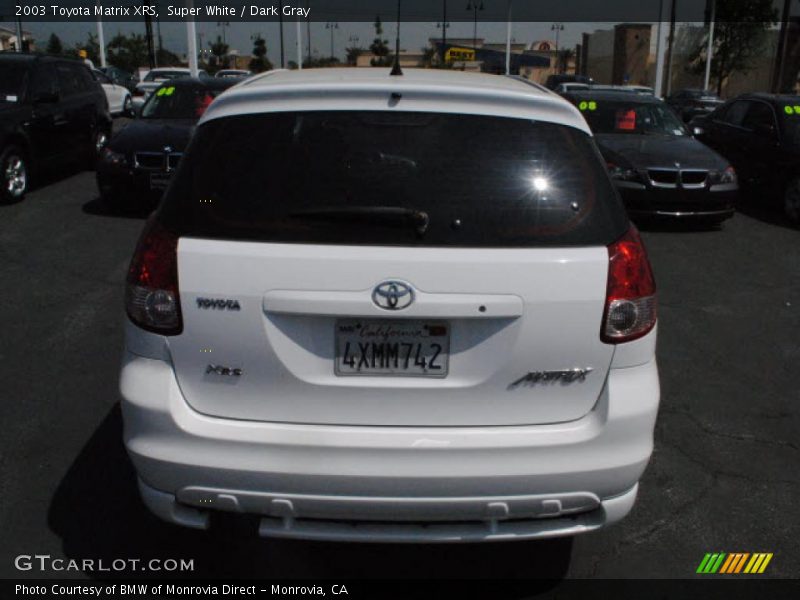 Super White / Dark Gray 2003 Toyota Matrix XRS