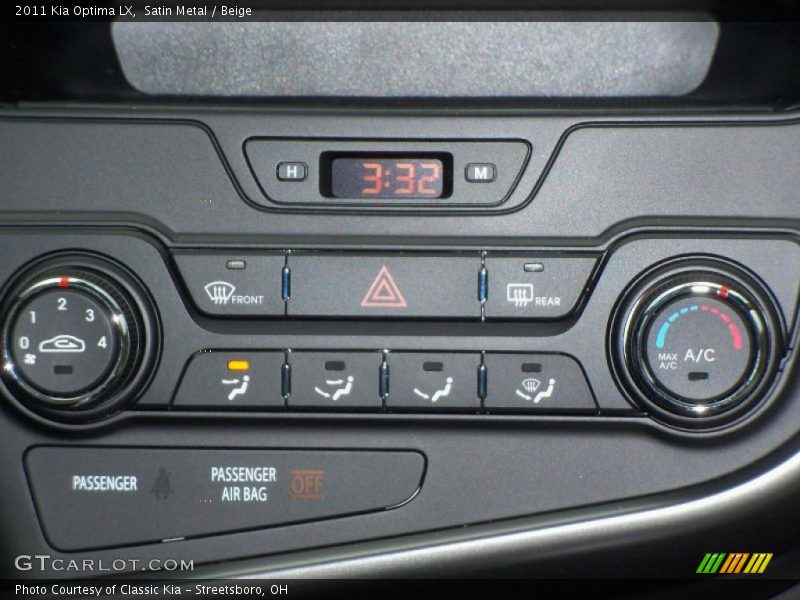 Controls of 2011 Optima LX