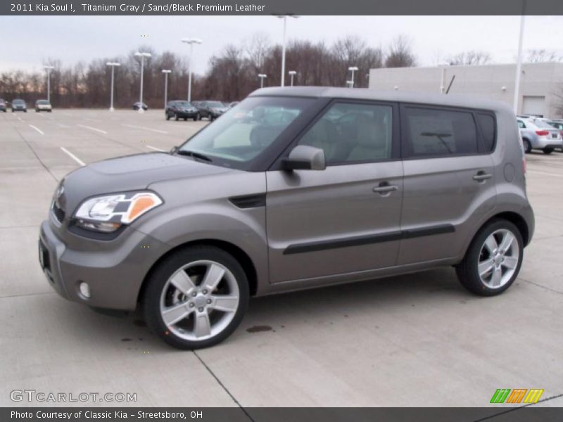 Titanium Gray / Sand/Black Premium Leather 2011 Kia Soul !