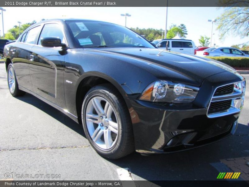 Front 3/4 View of 2011 Charger R/T