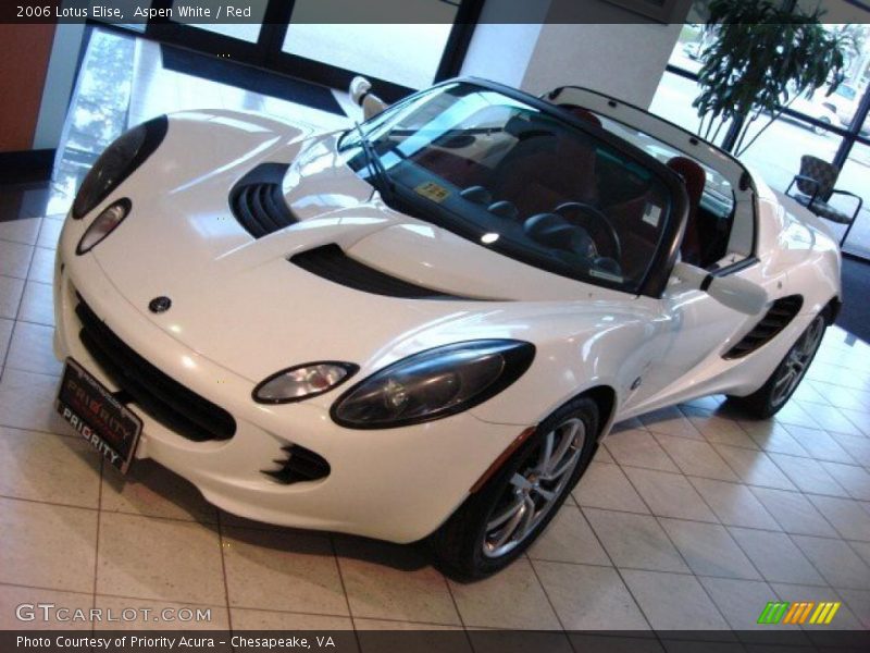 Aspen White / Red 2006 Lotus Elise