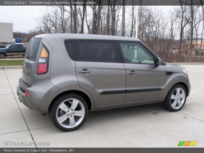 Titanium Gray / Sand/Black Premium Leather 2011 Kia Soul !