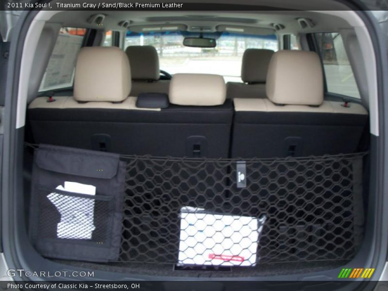 Titanium Gray / Sand/Black Premium Leather 2011 Kia Soul !