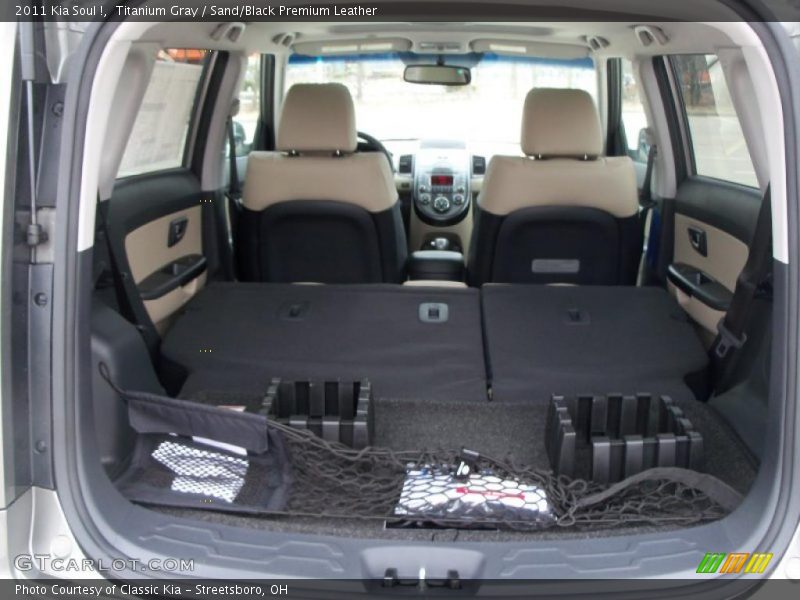 Titanium Gray / Sand/Black Premium Leather 2011 Kia Soul !