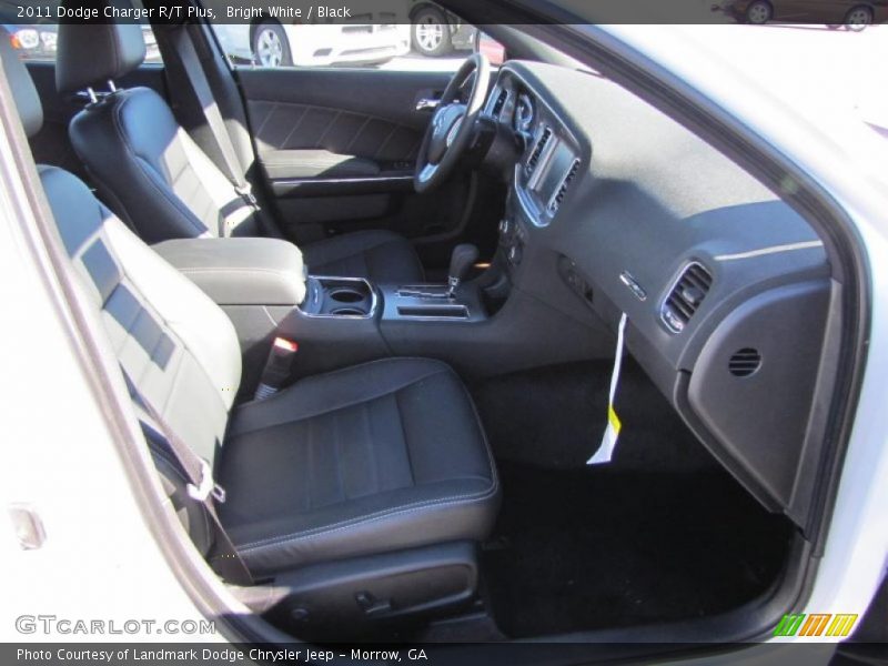Bright White / Black 2011 Dodge Charger R/T Plus