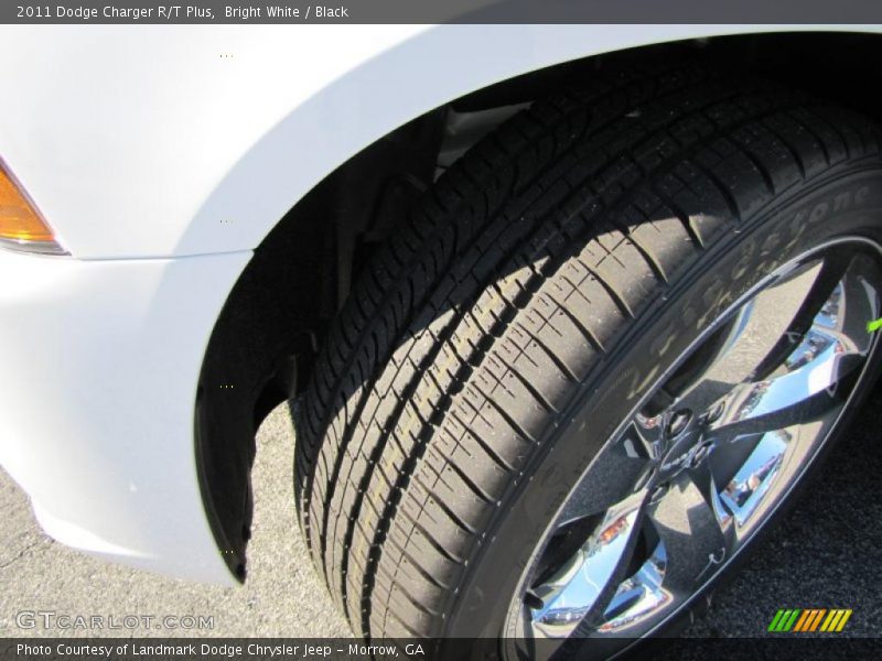 Bright White / Black 2011 Dodge Charger R/T Plus