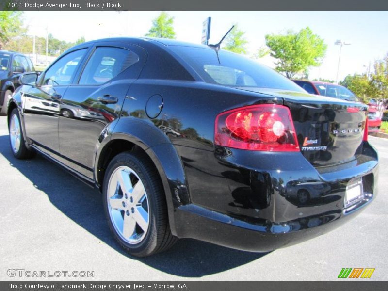 Black / Black 2011 Dodge Avenger Lux