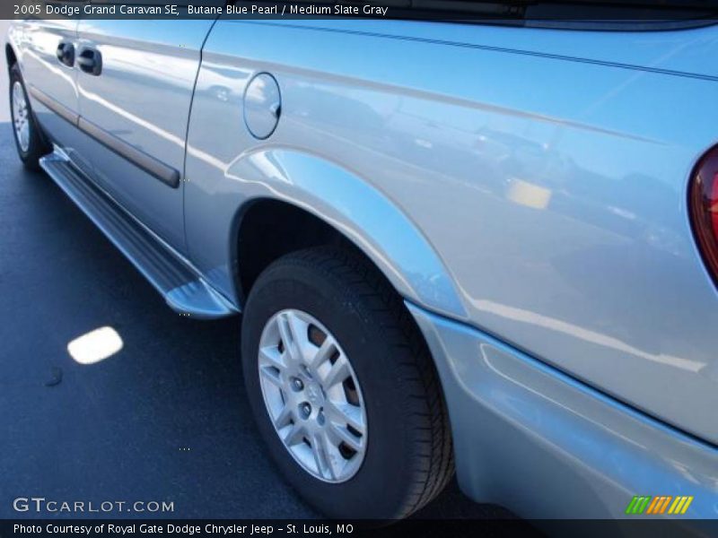 Butane Blue Pearl / Medium Slate Gray 2005 Dodge Grand Caravan SE