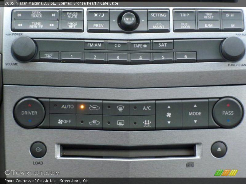 Controls of 2005 Maxima 3.5 SE