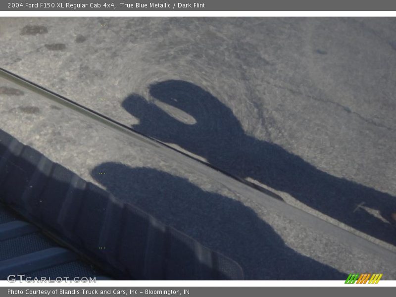 True Blue Metallic / Dark Flint 2004 Ford F150 XL Regular Cab 4x4