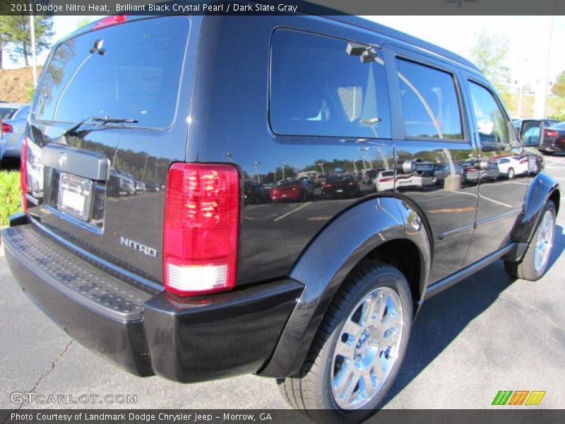 Brilliant Black Crystal Pearl / Dark Slate Gray 2011 Dodge Nitro Heat