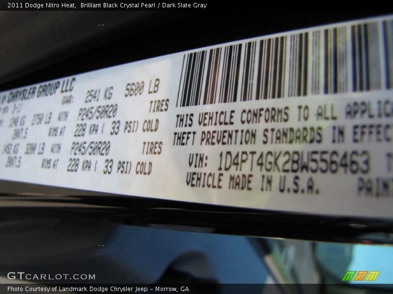 Brilliant Black Crystal Pearl / Dark Slate Gray 2011 Dodge Nitro Heat