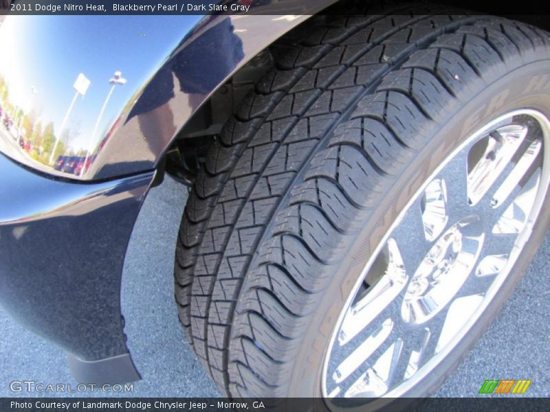 Blackberry Pearl / Dark Slate Gray 2011 Dodge Nitro Heat