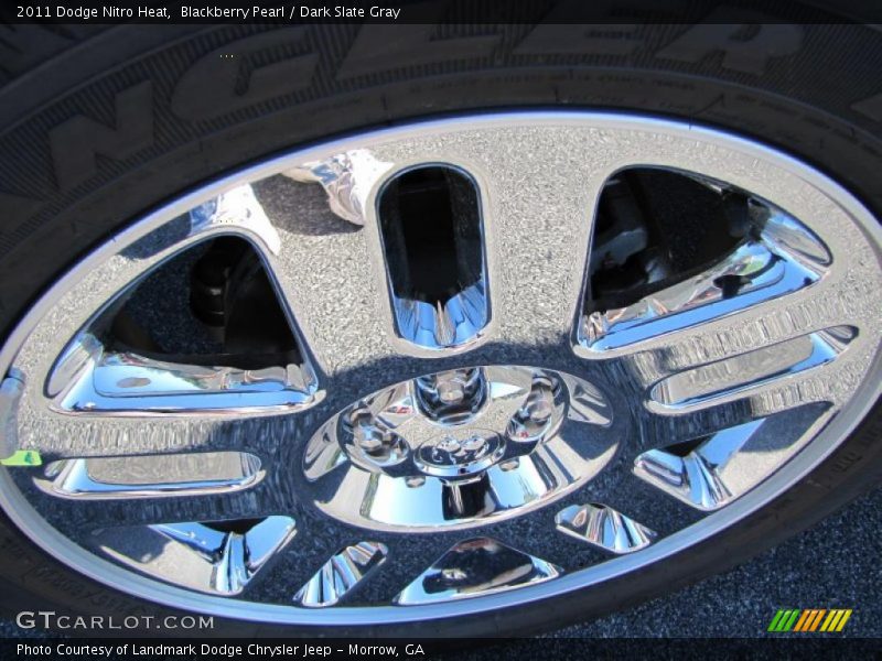 Blackberry Pearl / Dark Slate Gray 2011 Dodge Nitro Heat