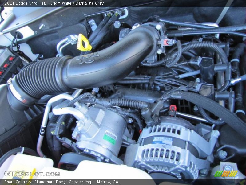 Bright White / Dark Slate Gray 2011 Dodge Nitro Heat