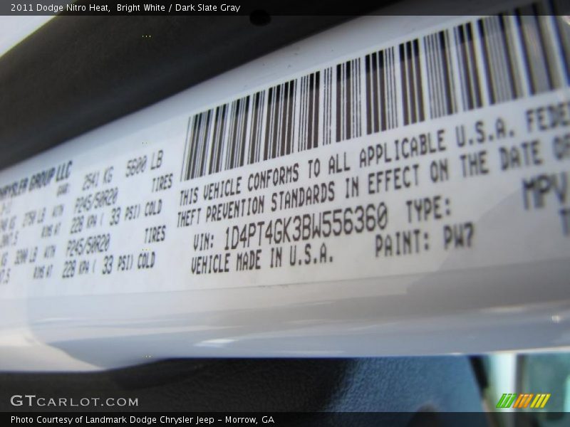 Bright White / Dark Slate Gray 2011 Dodge Nitro Heat