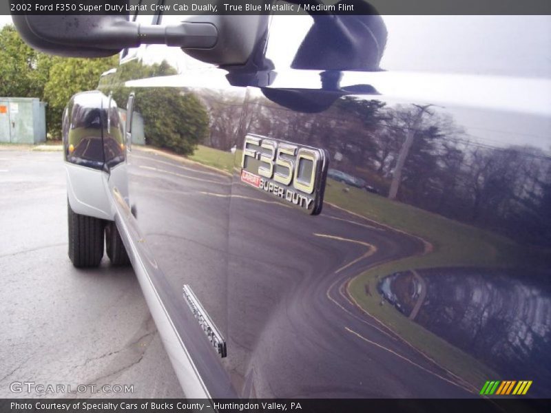  2002 F350 Super Duty Lariat Crew Cab Dually Logo