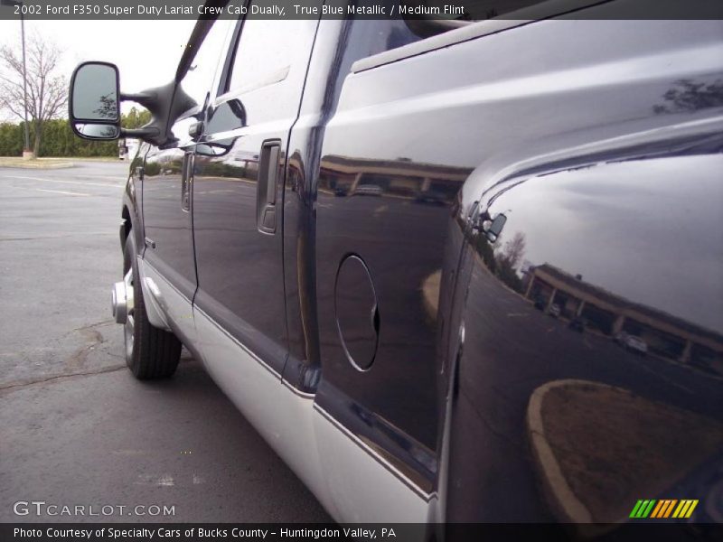 True Blue Metallic / Medium Flint 2002 Ford F350 Super Duty Lariat Crew Cab Dually