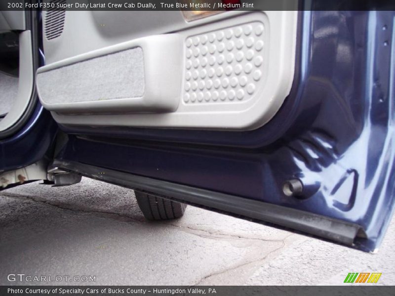 True Blue Metallic / Medium Flint 2002 Ford F350 Super Duty Lariat Crew Cab Dually