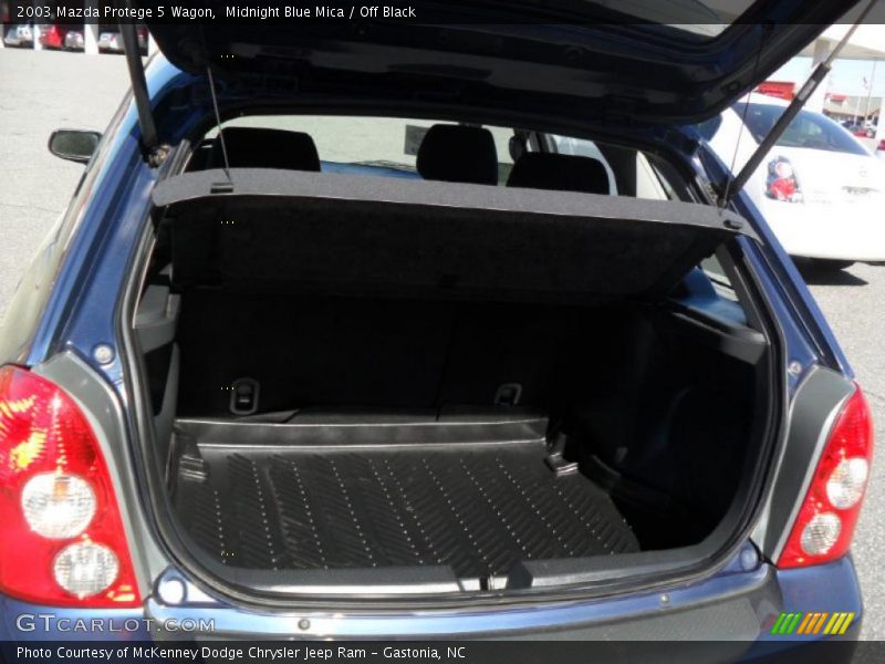 Midnight Blue Mica / Off Black 2003 Mazda Protege 5 Wagon