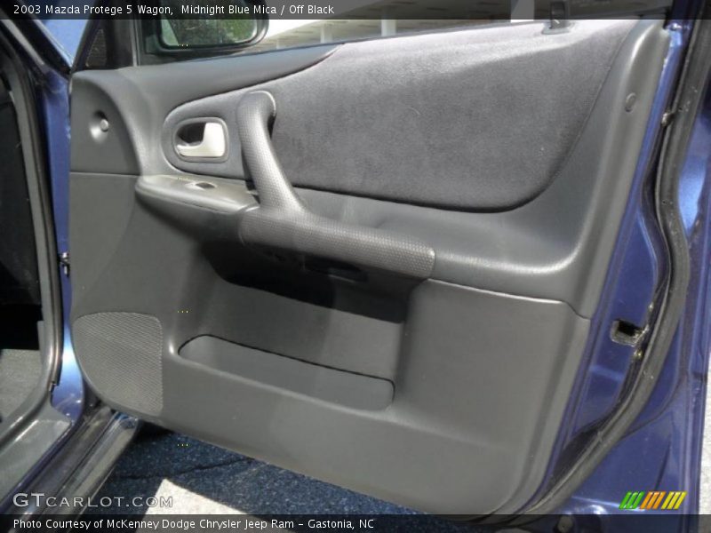 Midnight Blue Mica / Off Black 2003 Mazda Protege 5 Wagon