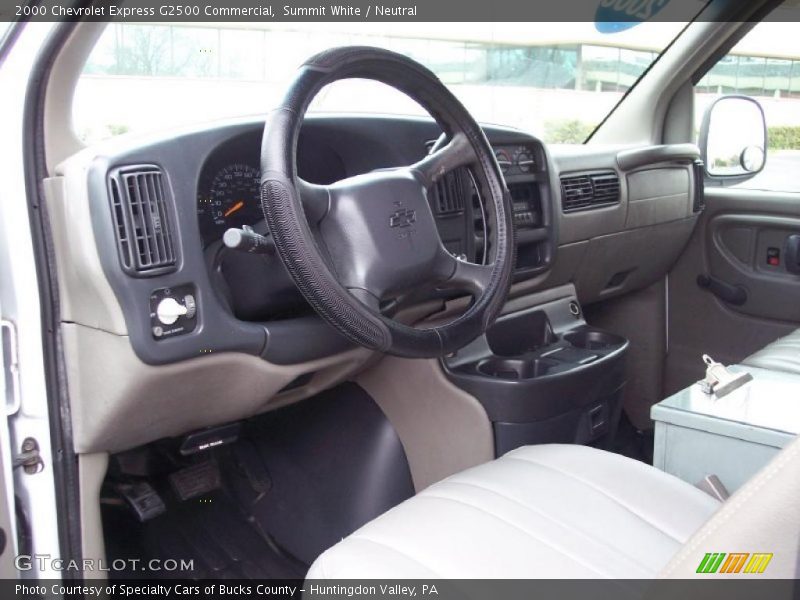 Summit White / Neutral 2000 Chevrolet Express G2500 Commercial