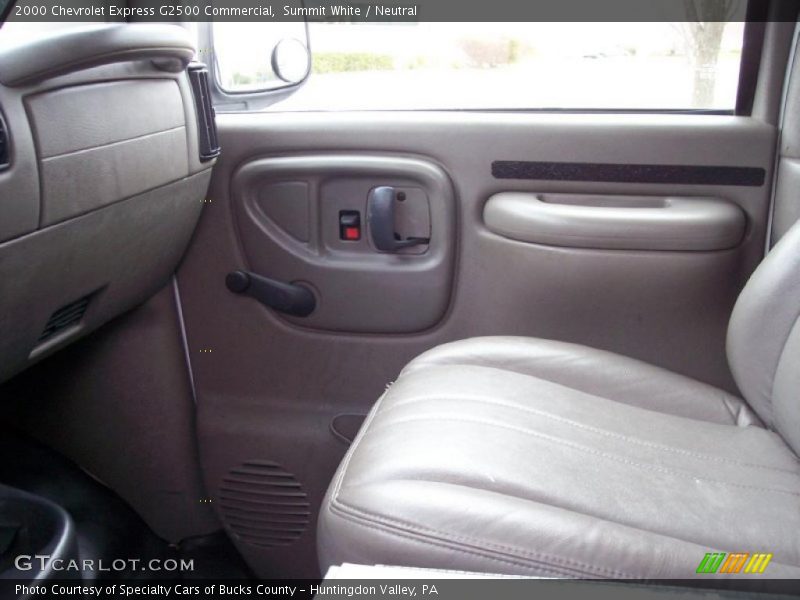 Summit White / Neutral 2000 Chevrolet Express G2500 Commercial