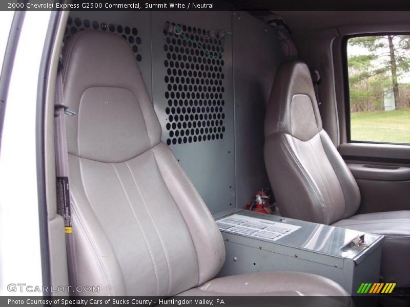 Summit White / Neutral 2000 Chevrolet Express G2500 Commercial