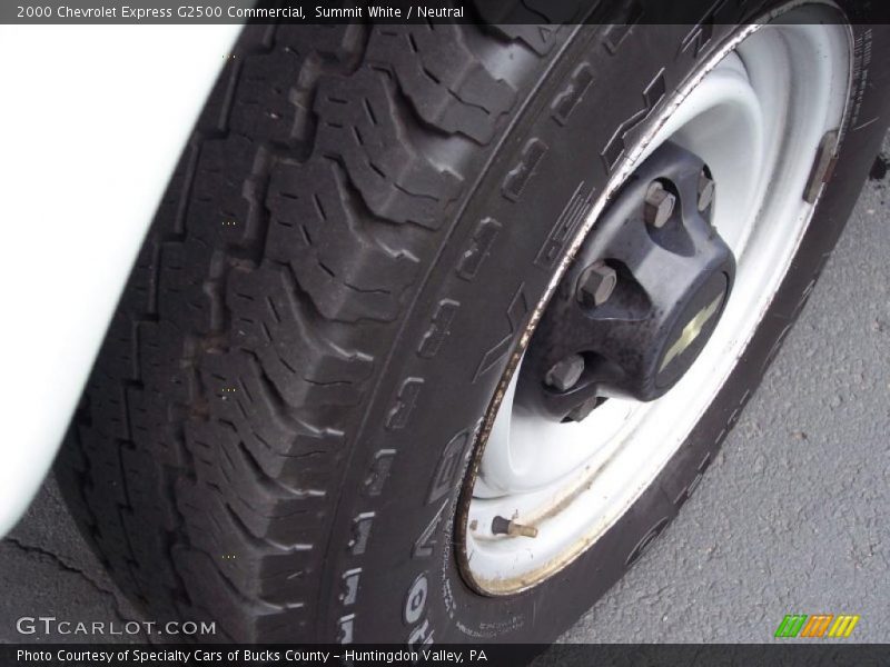 Summit White / Neutral 2000 Chevrolet Express G2500 Commercial