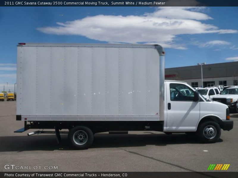 Summit White / Medium Pewter 2011 GMC Savana Cutaway 3500 Commercial Moving Truck