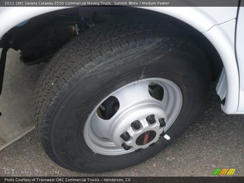 Summit White / Medium Pewter 2011 GMC Savana Cutaway 3500 Commercial Moving Truck