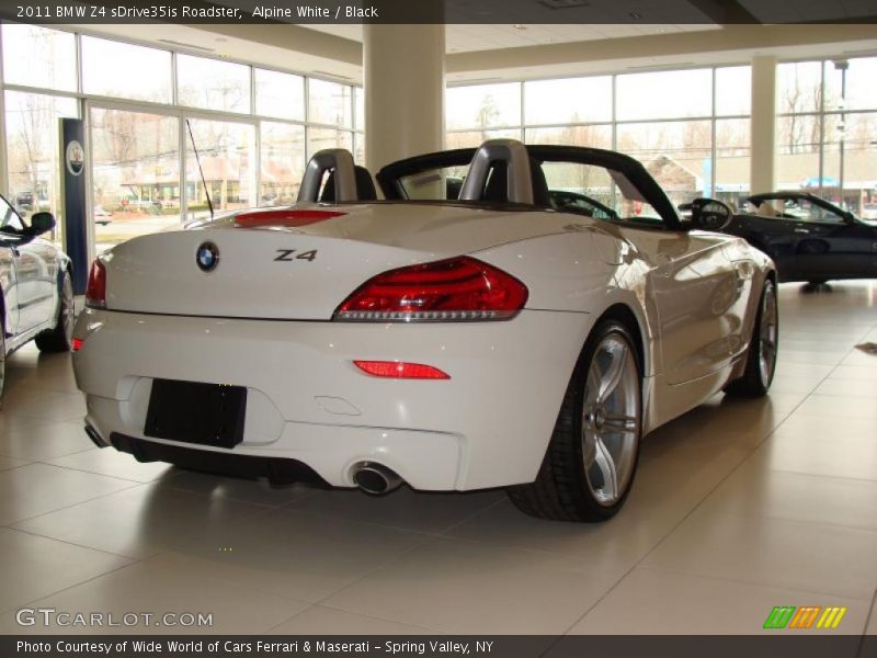 Alpine White / Black 2011 BMW Z4 sDrive35is Roadster