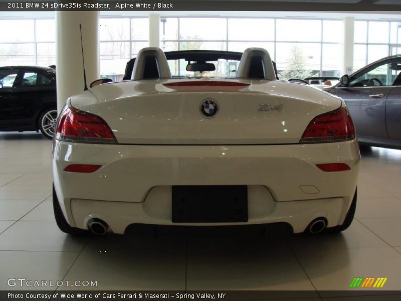 Alpine White / Black 2011 BMW Z4 sDrive35is Roadster