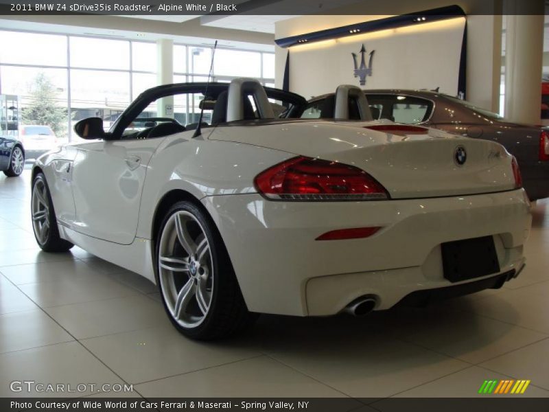 Alpine White / Black 2011 BMW Z4 sDrive35is Roadster
