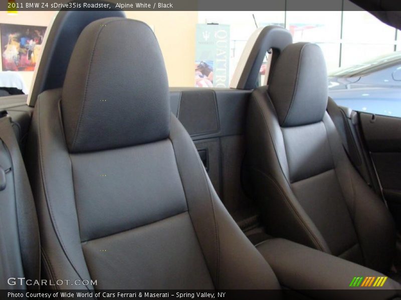 Alpine White / Black 2011 BMW Z4 sDrive35is Roadster