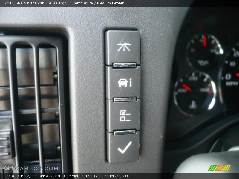 Summit White / Medium Pewter 2011 GMC Savana Van 3500 Cargo