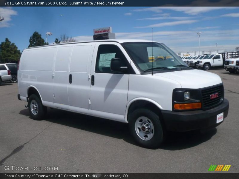Summit White / Medium Pewter 2011 GMC Savana Van 3500 Cargo