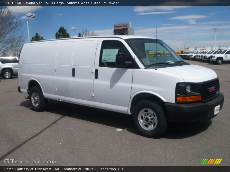Summit White / Medium Pewter 2011 GMC Savana Van 3500 Cargo