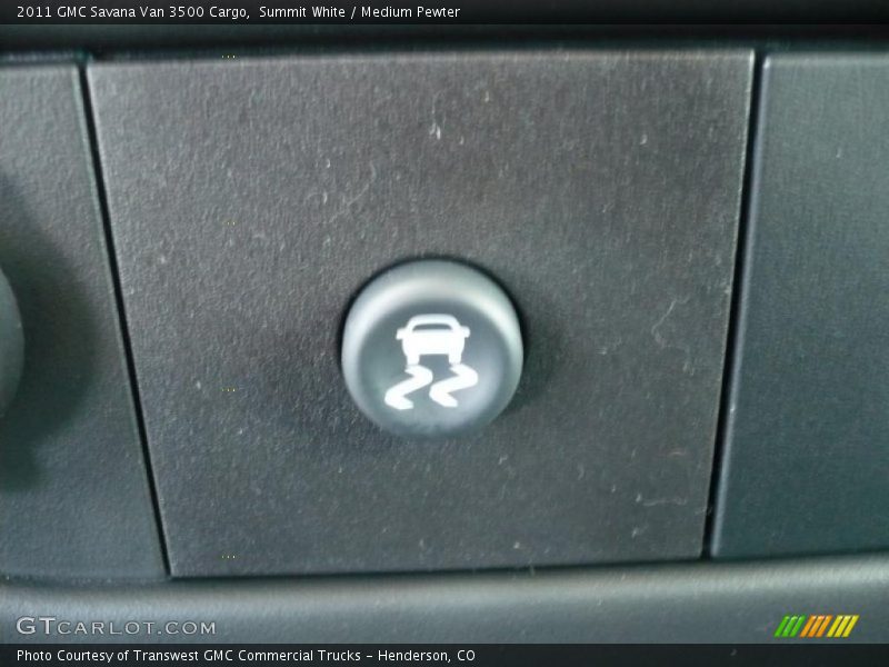 Summit White / Medium Pewter 2011 GMC Savana Van 3500 Cargo