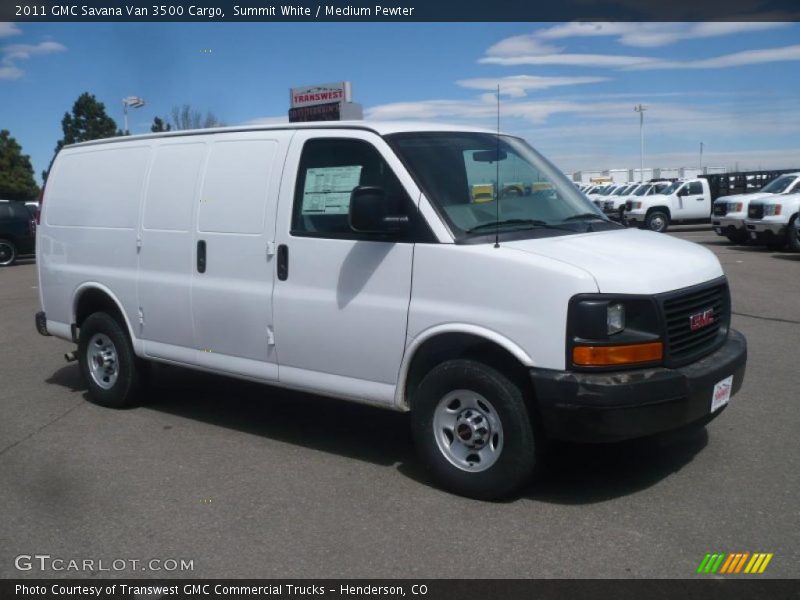 Summit White / Medium Pewter 2011 GMC Savana Van 3500 Cargo