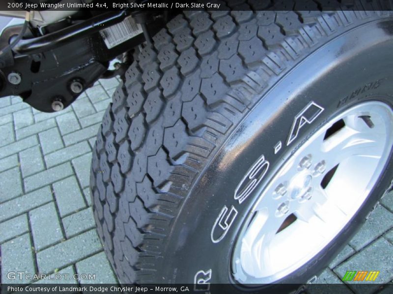 Bright Silver Metallic / Dark Slate Gray 2006 Jeep Wrangler Unlimited 4x4