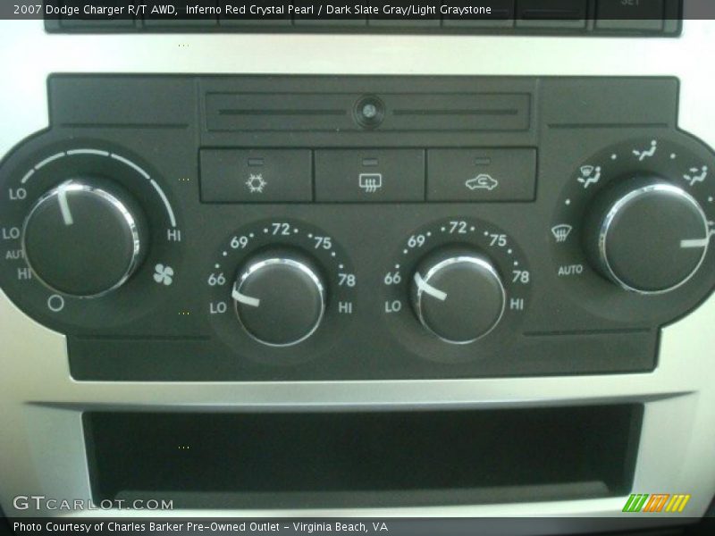 Controls of 2007 Charger R/T AWD