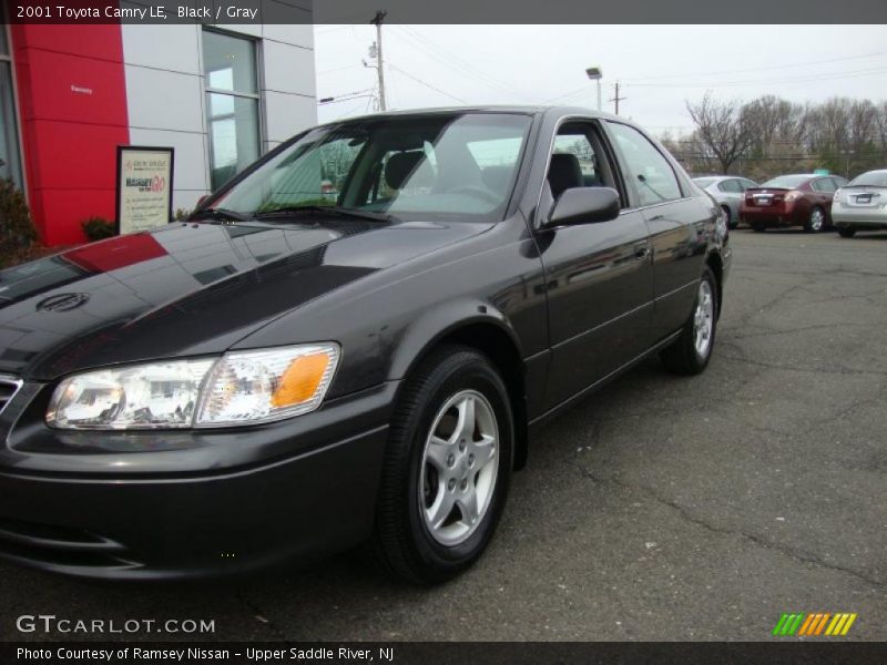 Black / Gray 2001 Toyota Camry LE