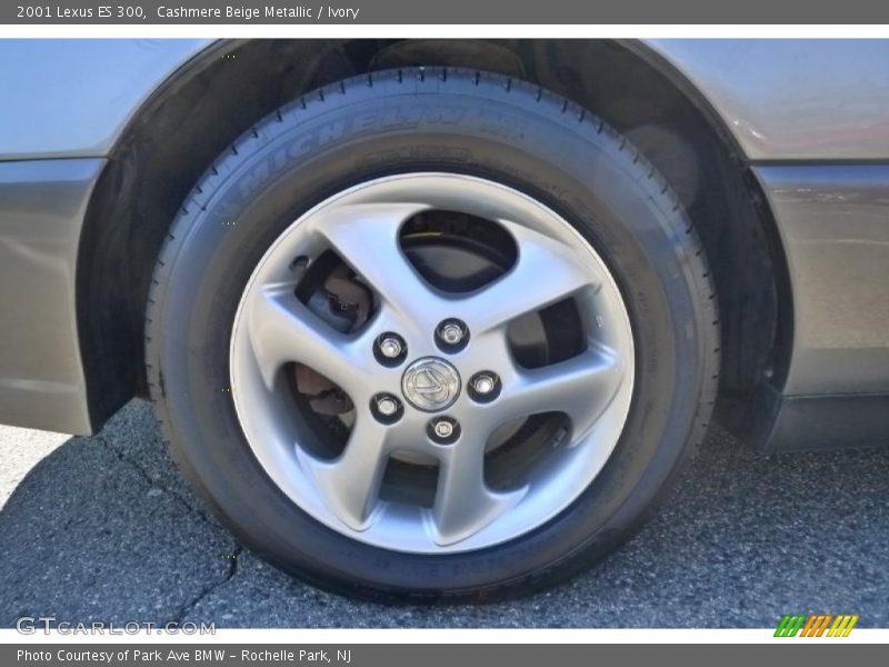 Cashmere Beige Metallic / Ivory 2001 Lexus ES 300