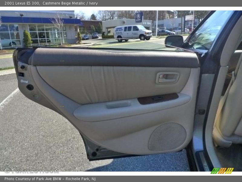 Cashmere Beige Metallic / Ivory 2001 Lexus ES 300