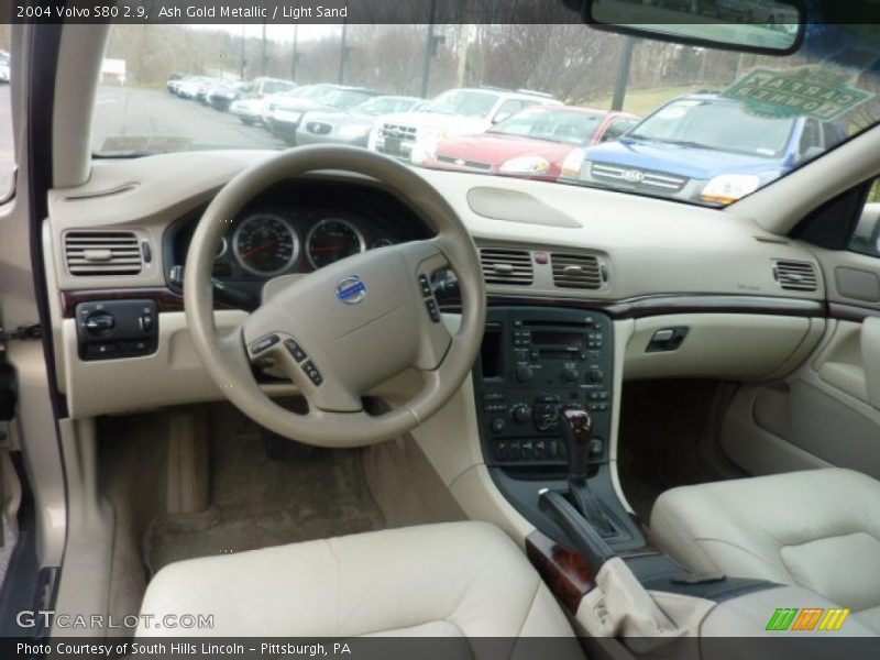  2004 S80 2.9 Light Sand Interior