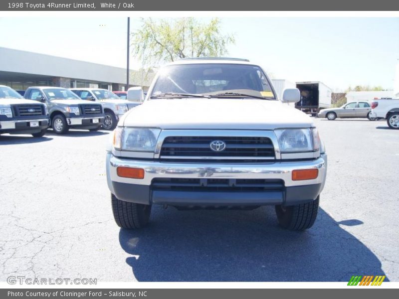 White / Oak 1998 Toyota 4Runner Limited