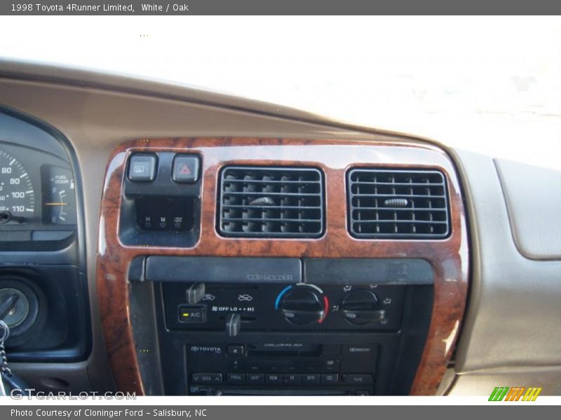 White / Oak 1998 Toyota 4Runner Limited