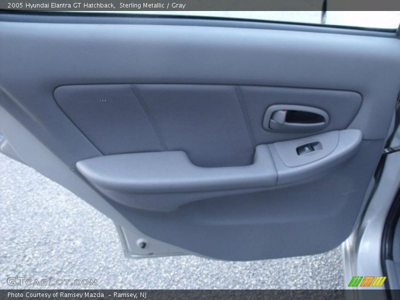 Sterling Metallic / Gray 2005 Hyundai Elantra GT Hatchback