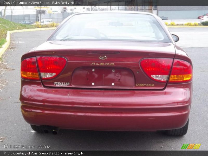 Ruby Red / Neutral 2001 Oldsmobile Alero Sedan